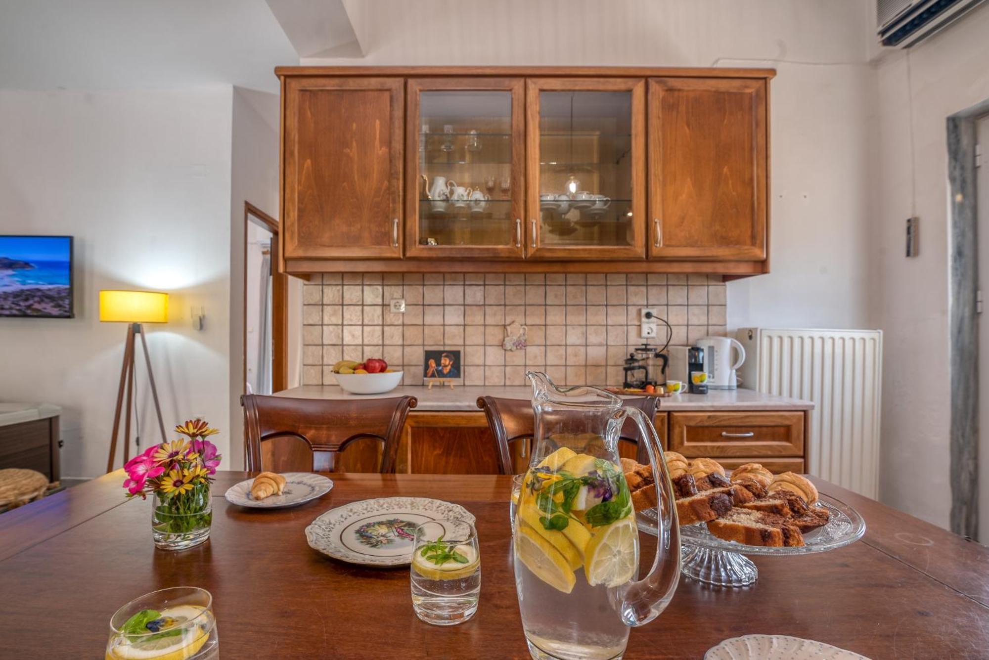 Вілла Achilleas Deluxe Αpartment -Pet Friendly-Parking-Mountain View Kotsiana Екстер'єр фото
