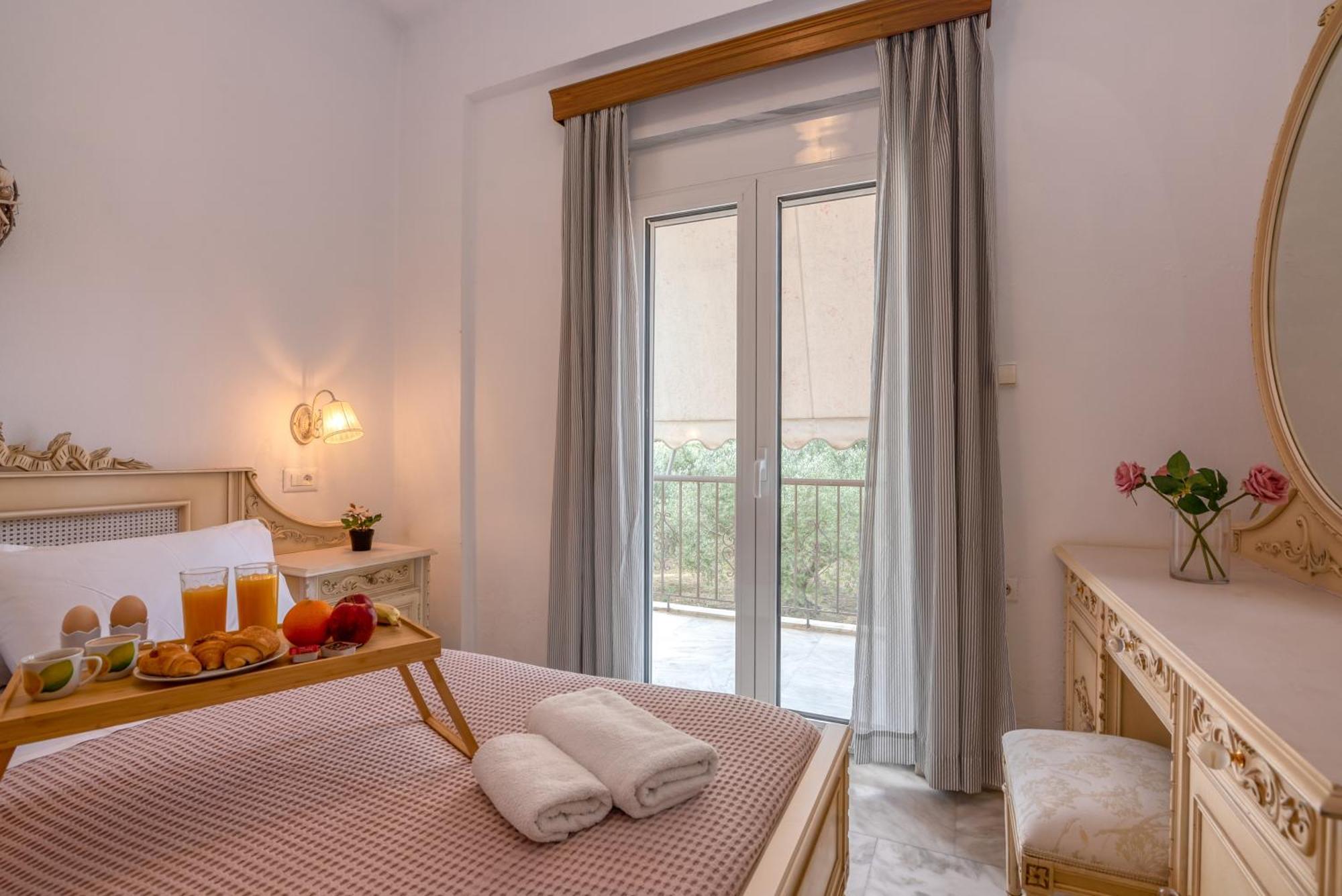 Вілла Achilleas Deluxe Αpartment -Pet Friendly-Parking-Mountain View Kotsiana Екстер'єр фото