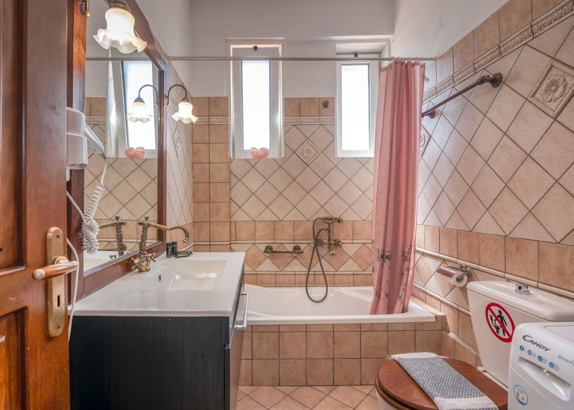 Вілла Achilleas Deluxe Αpartment -Pet Friendly-Parking-Mountain View Kotsiana Екстер'єр фото