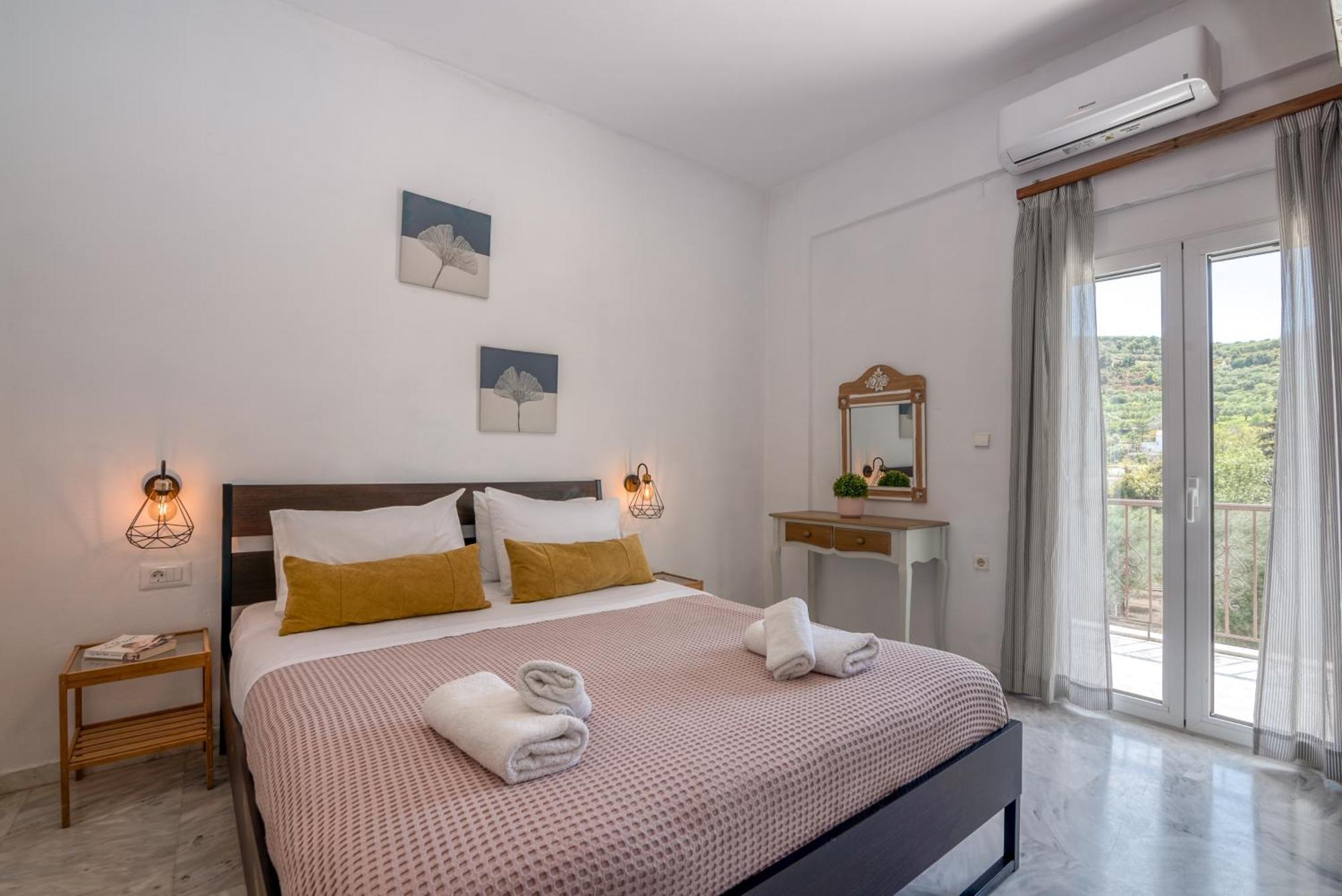 Вілла Achilleas Deluxe Αpartment -Pet Friendly-Parking-Mountain View Kotsiana Екстер'єр фото